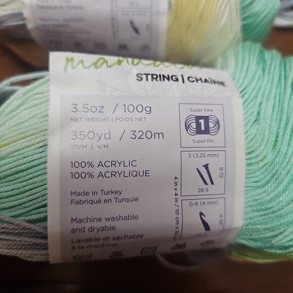 Lion Brand Mandala String Yarn bundle of 4 - Picture 2 of 3